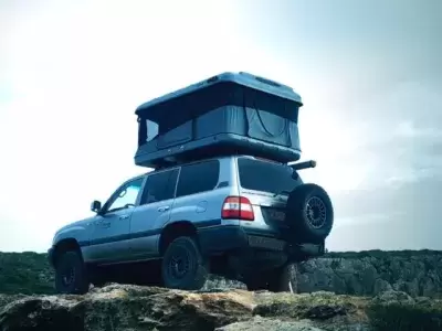 THE WORLD OVERLAND ANOTHER WAY OF TRAVELING