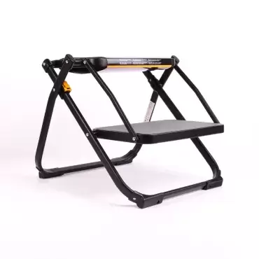 Very resistant folding double step for caravans, motorhomes and campers.