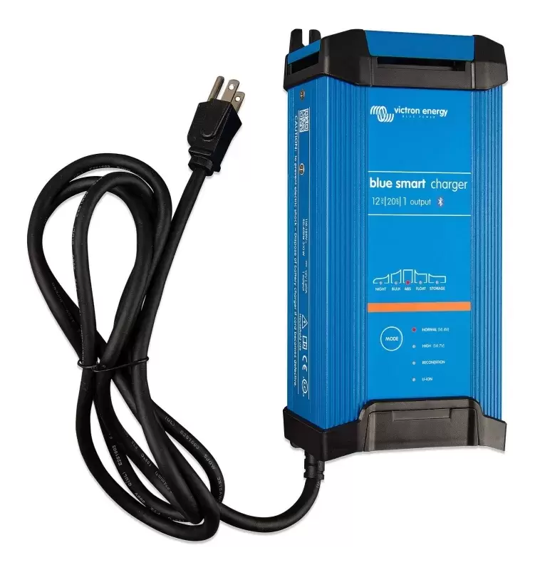 Cargador de baterias Victron Bluetooth Smart IP22 12V y 20AH de carga para caravanas, autocaravanas, camper y 4x4 overland.